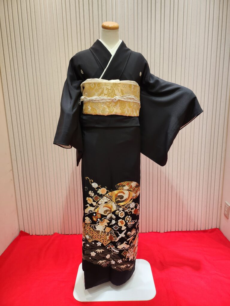 ご列席衣裳フェア開催中！人気の黒留袖のご案内