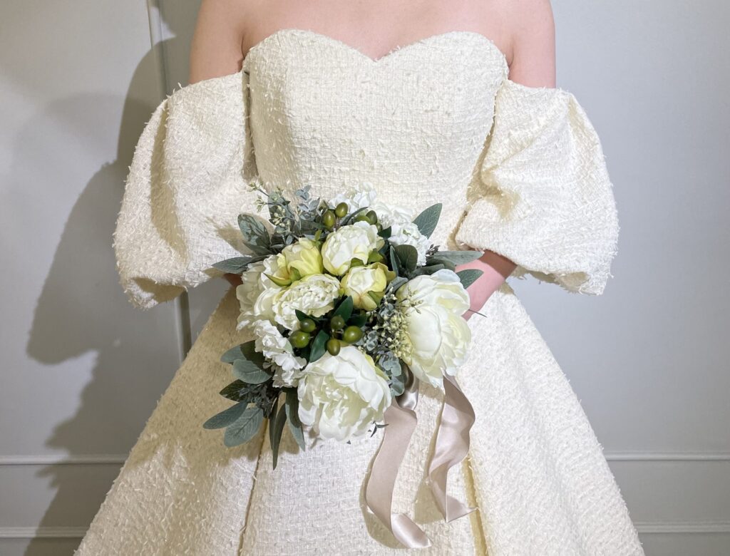 ～新作ウェディングドレスのご紹介～